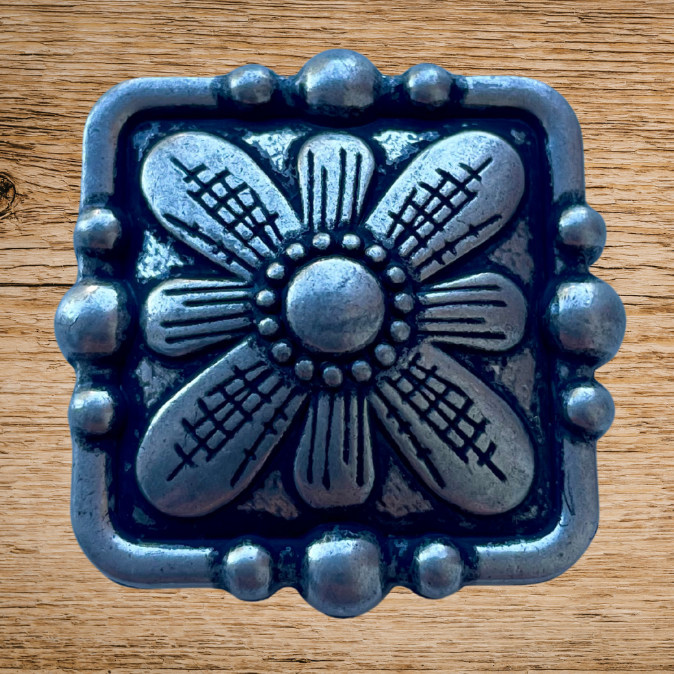 Antique Silver Square Flower Concho 38mm